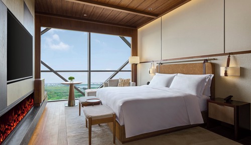 Standard Room, 1 King Bed (Ski Concierge)