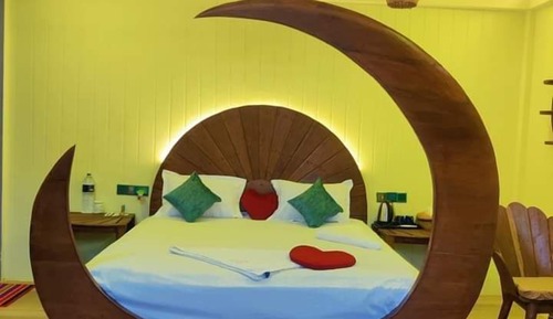 Honeymoon Villa, Sea View