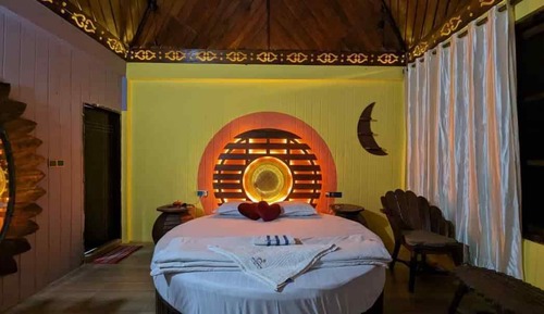 Honeymoon Villa, Sea View