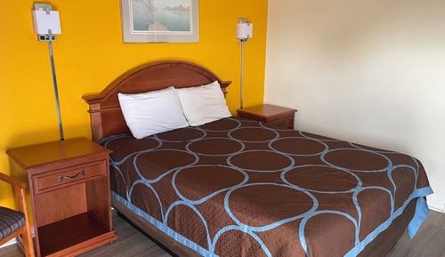 Basic Single Room