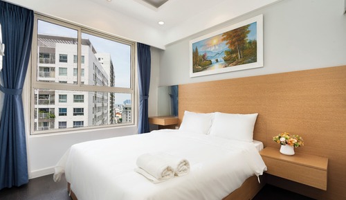 Superior Apartment, 3 Bedrooms, Kitchen, City View