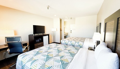 Standard Room, 2 Queen Beds, Non Smoking, Refrigerator & Microwave