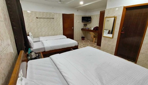 Comfort Quadruple Room