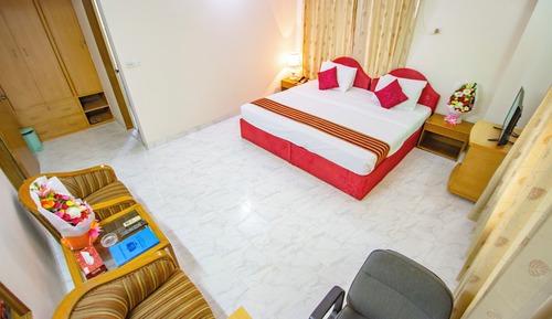 Deluxe Double or Twin Room, City View