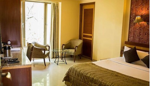 Deluxe Room, City View