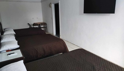 Classic Triple Room