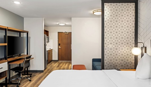 Suite, 1 King Bed, Non Smoking