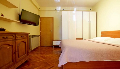 Studio (Studio Apartment A2+1)