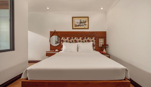 Superior Double Room, City View