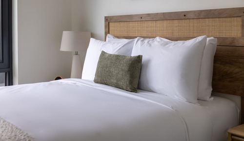 Deluxe Apartment, 1 Queen Bed with Sofa bed, Bay View (Self Check-in with Virtual Front Desk)