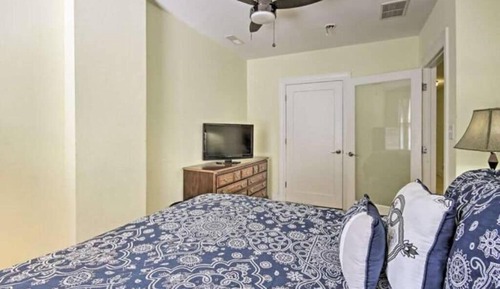 Deluxe Penthouse, City View