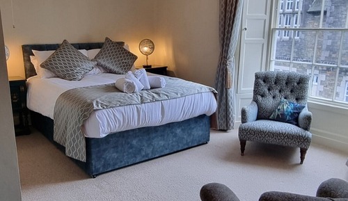 Double Room, Ensuite, Mountain View