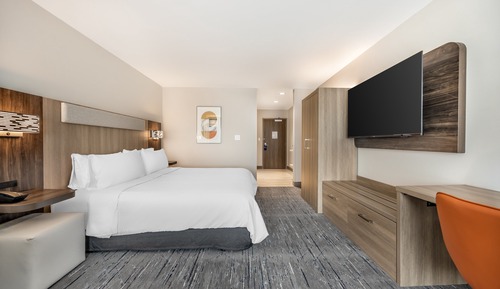 Standard Room, 1 King Bed, Hearing Accessible (Communications Accessible)