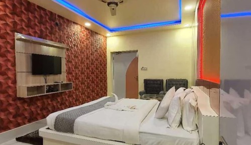 Deluxe Room, City View