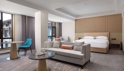 Deluxe Room, 1 King Bed, Non Smoking