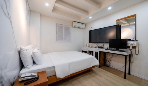Premier Double Room