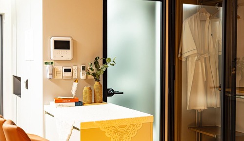Family Twin Room
