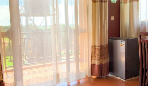 Deluxe Studio Suite, Garden View