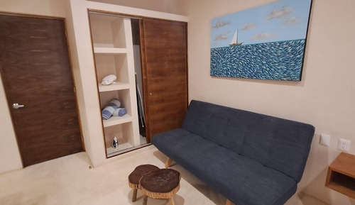 Economy Studio