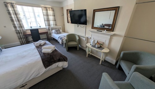 Basic Triple Room