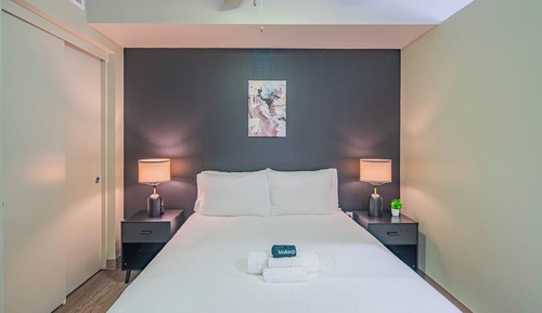 Deluxe Apartment, 1 Queen Bed with Sofa bed, Non Smoking, Private Bathroom