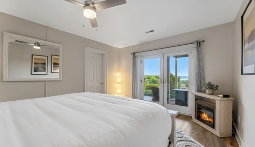 Deluxe Suite, Mountain View