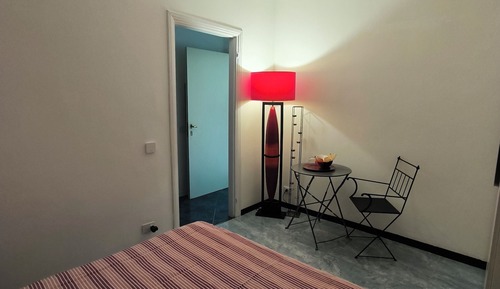 Room, Private Bathroom