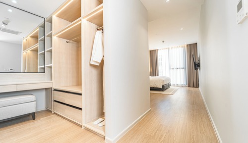 Family Room, 2 Bedrooms