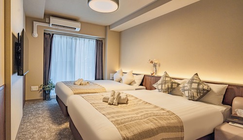 Standard Quadruple Room, Balcony, City View