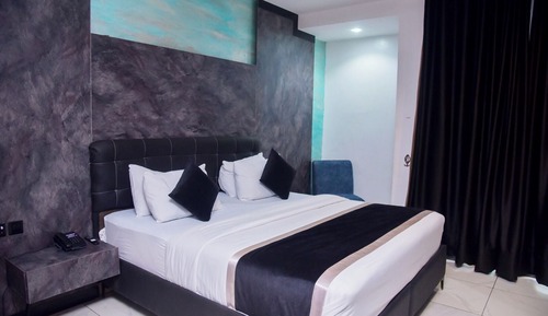 Exclusive Room