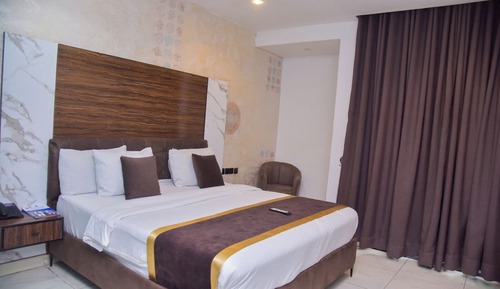 Classic Double Room