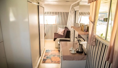 Standard Mobile Home, Garden View