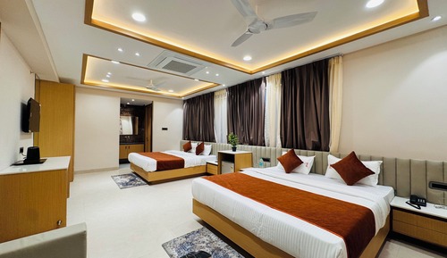 Deluxe Quadruple Room