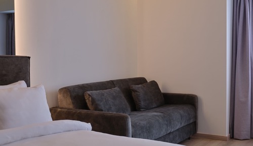 Acropolis Deluxe Triple Room