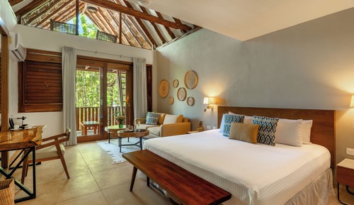 Junior Room, Balcony, Partial Ocean View
