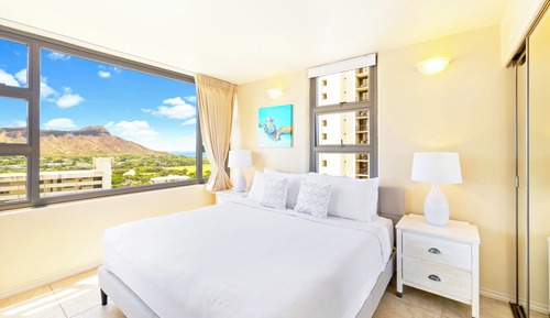 Condo, 1 Bedroom (0071)