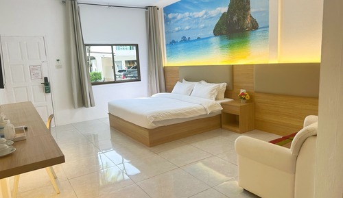 Premier Double Room, Courtyard View