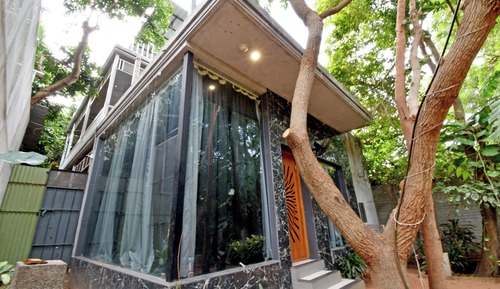 Romantic Villa, Garden View