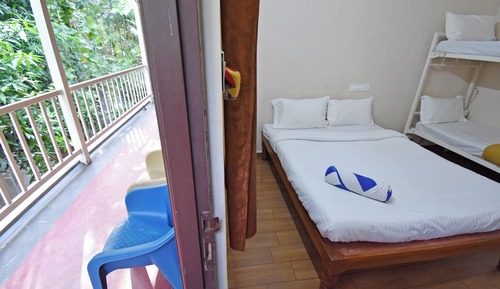 Deluxe Room, Balcony