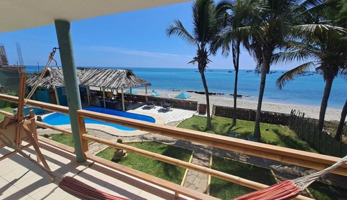 Comfort Quadruple Room, Beach View