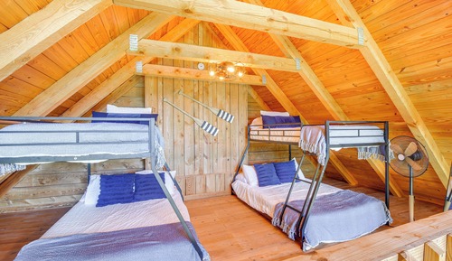 House (1 Bedroom)