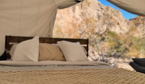 Presidential Tent, Mountain View, Mountainside