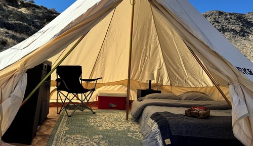 Luxury Tent, Mountain View