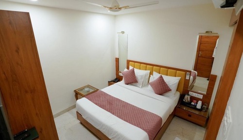 Luxury Room, City View