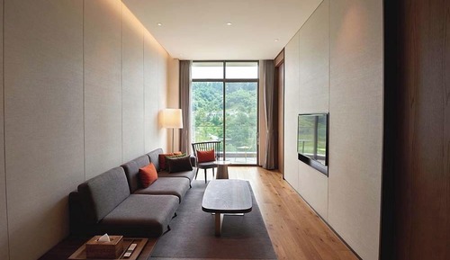 [Breakfast included for 2] Junior Suite