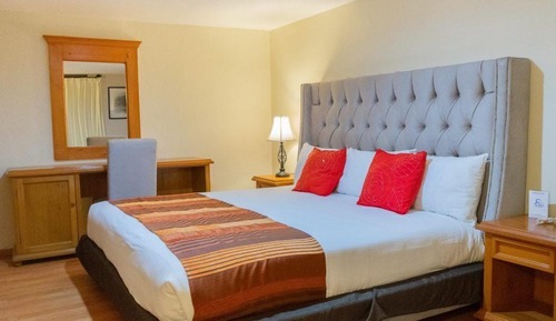 Standard Suite, 2 Bedrooms, Connecting Rooms, Garden Area