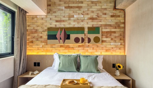 Family Apartment, City View