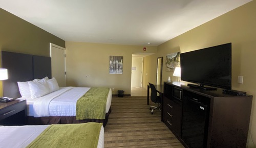 Standard Room, 2 Queen Beds, Mobility Accessible, Non Smoking