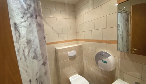 Basic Room, Private Bathroom