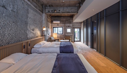 Family Suite, 2 Queen Beds, Balcony